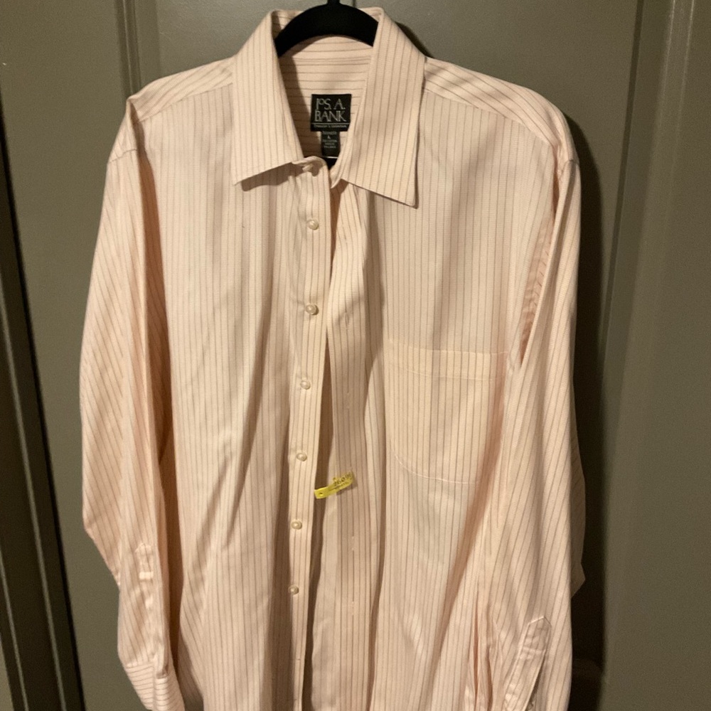 Jos A Banks dress button down. Great condition!